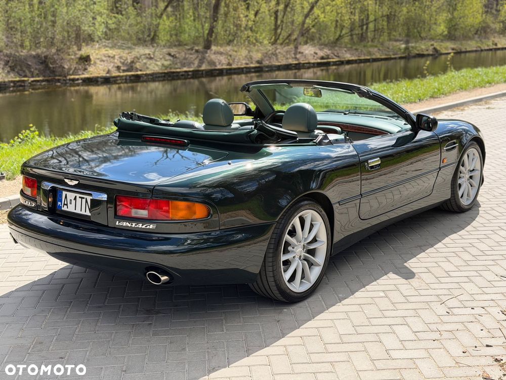 Aston Martin DB7 - 16