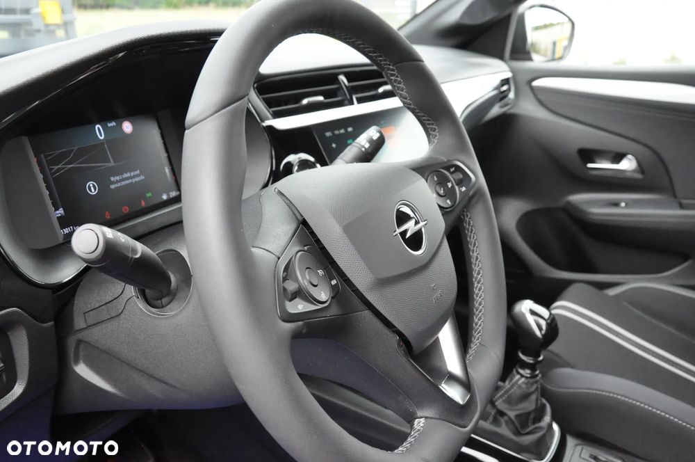 Opel Corsa 1.2 T GS S&S - 23