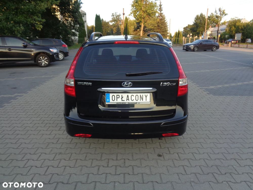Hyundai i30 i30cw 1.4 Edition Plus - 11