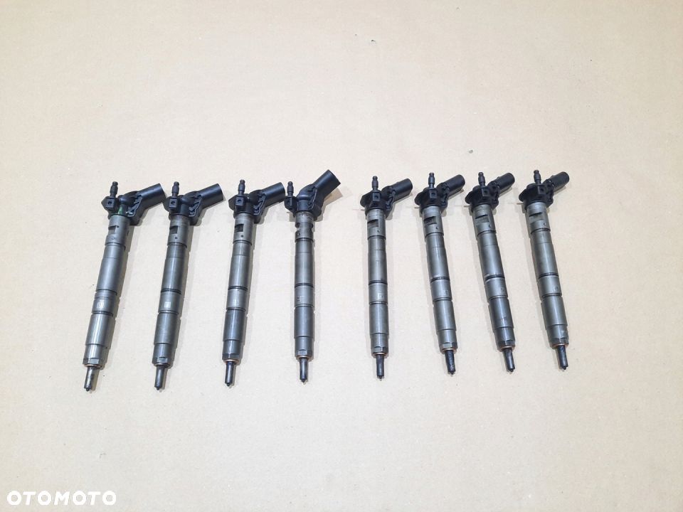 WTRYSKIWACZ AUDI A8 D3 Q7 4L 4.2 TDI 057130277AD - 1