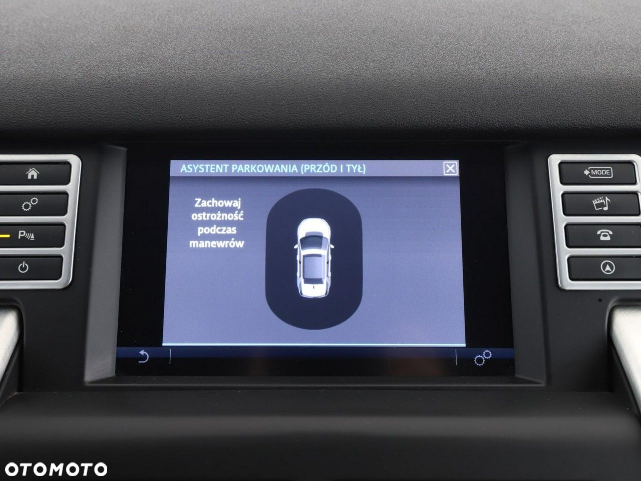 Land Rover Discovery Sport - 24
