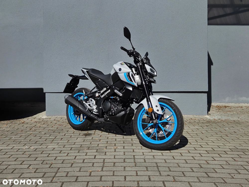 Yamaha MT - 4