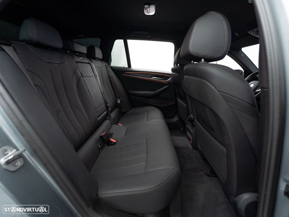 BMW 520 d Pack Desportivo M Auto - 40