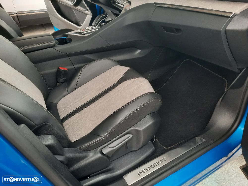 Peugeot 3008 1.6 Hybrid GT e-EAT8 - 41