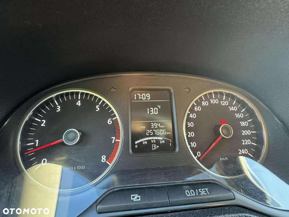 Volkswagen Polo 1.2 TSI Highline - 3
