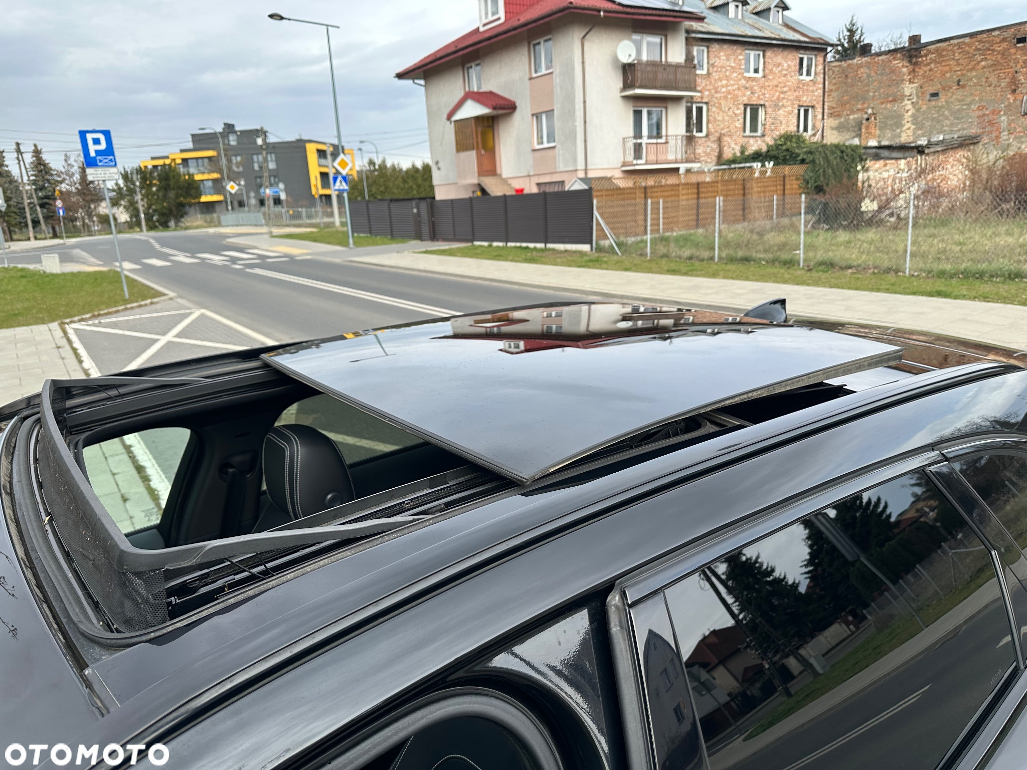 Jaguar F-Pace 2.0 i4D AWD R-Sport - 28
