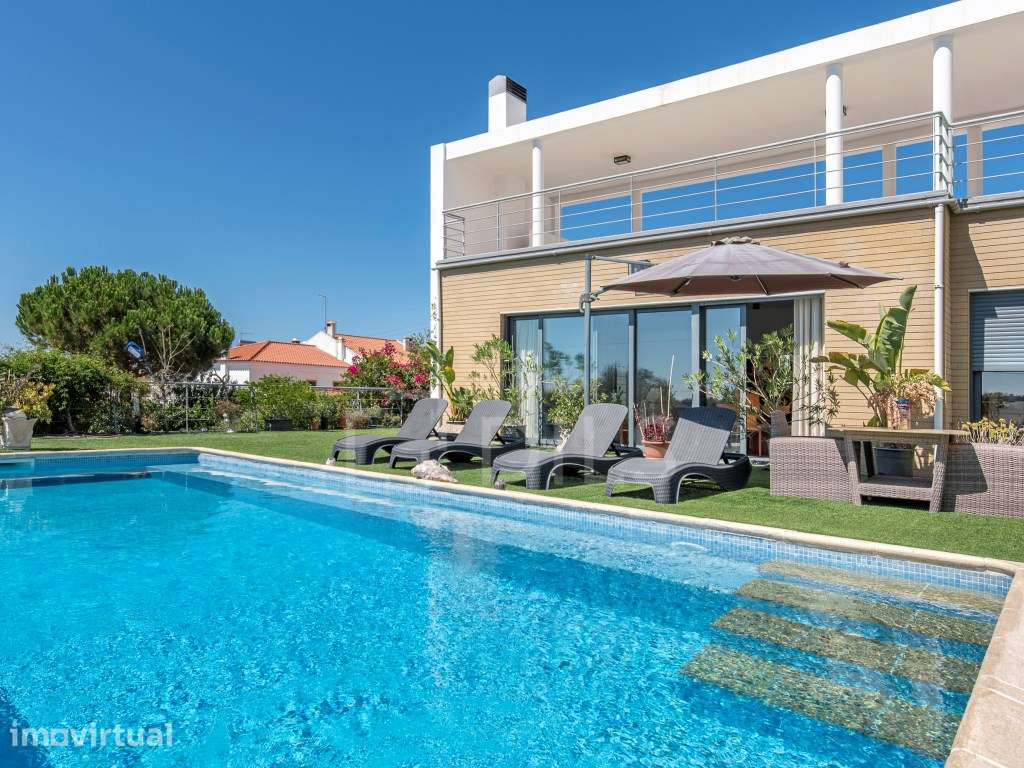 Moradia T3+1 com piscina, garagem e terraço, Alcácer do Sal - Grande imagem: 2/35