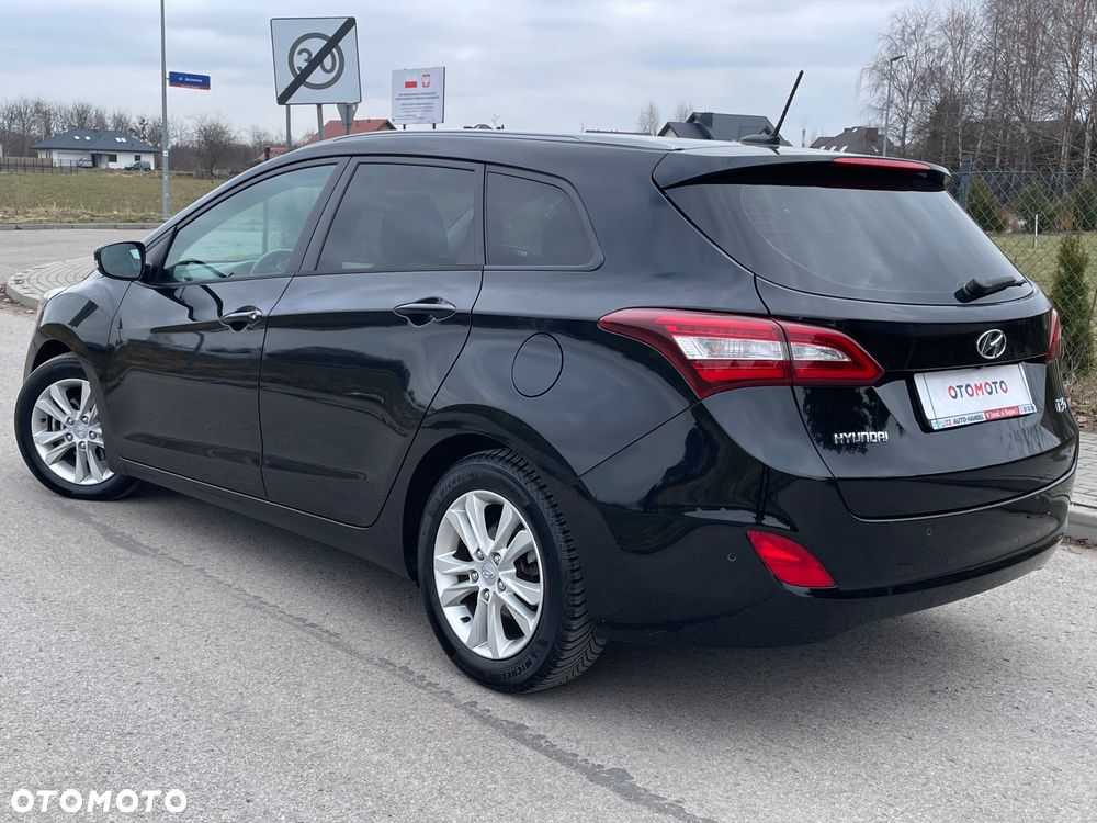 Hyundai i30 1.6 CRDi Premium - 2