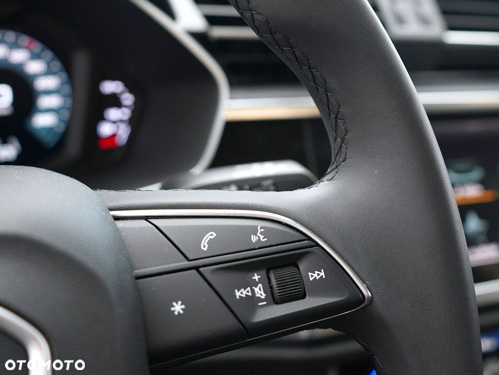 Audi Q3 Sportback - 22