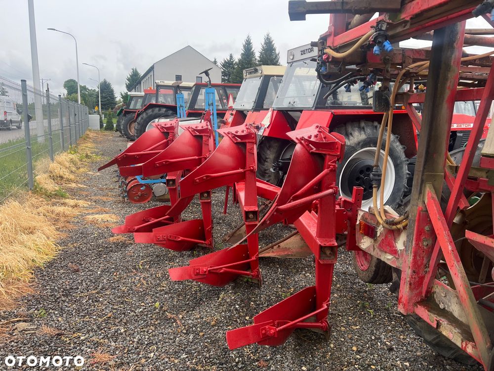 Zetor 10245 - 31