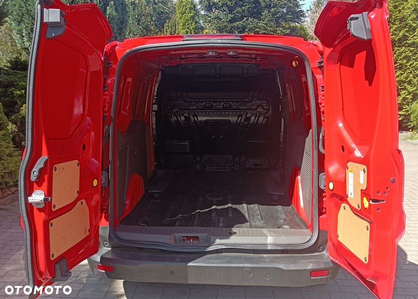 Ford TRANSIT CONNECT - 13