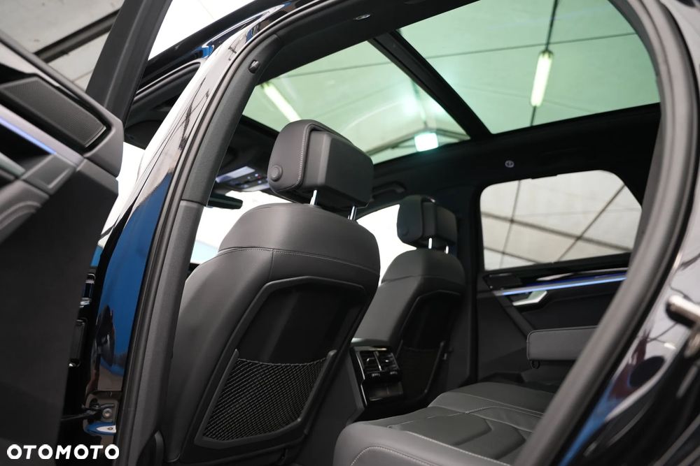 Volkswagen Touareg - 41