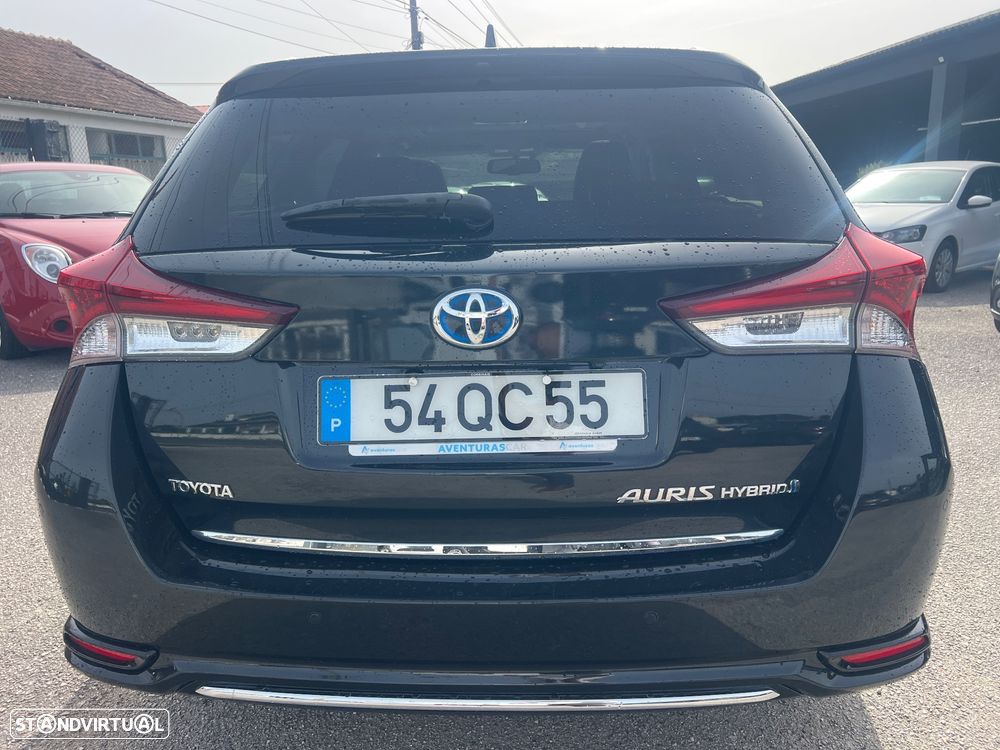 Toyota Auris Touring Sports 1.8 HSD Sport+Skyview +Navi - 28