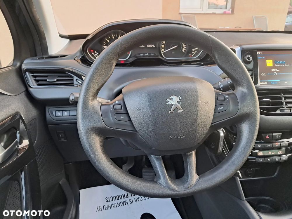 Peugeot 208 PureTech 82 Allure - 18