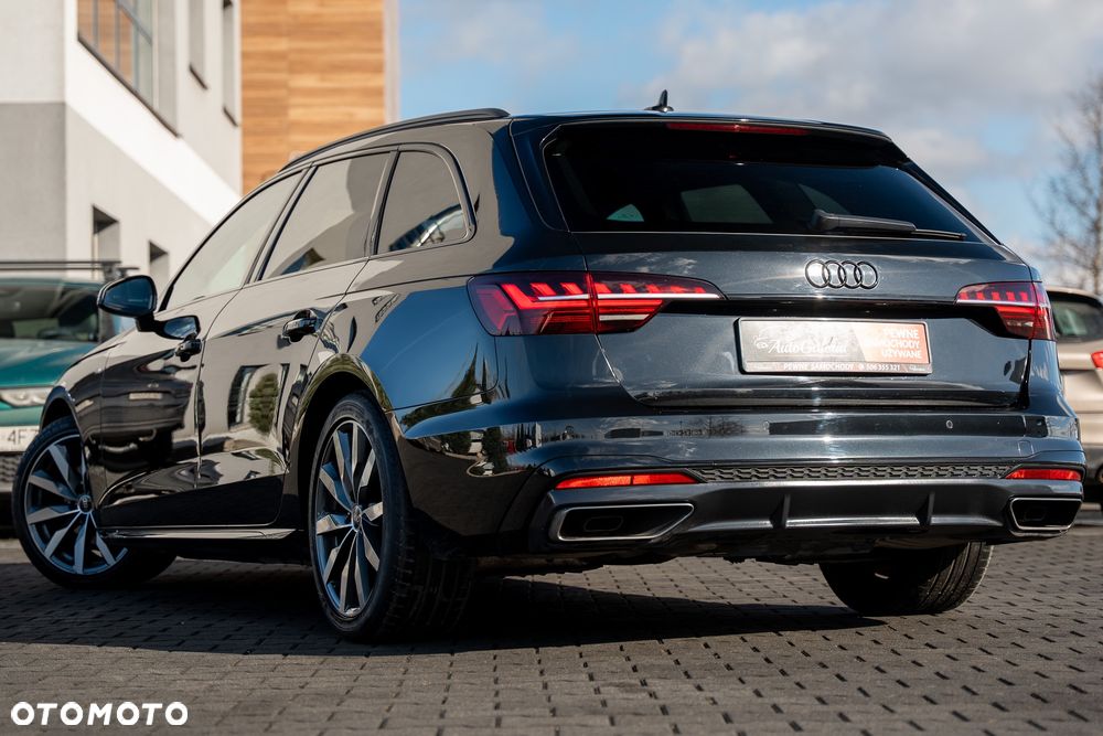 Audi A4 Avant 35 TFSI S tronic S line - 15