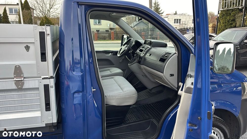 Volkswagen Transporter T5 - 13