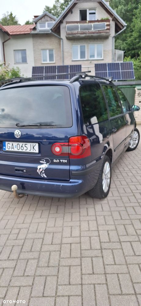 Volkswagen Sharan 2.0 TDI Trendline - 3