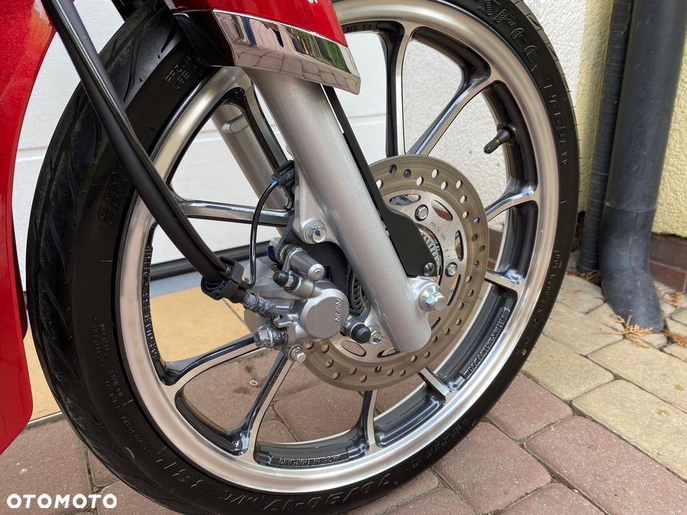 Honda Super Cub - 10