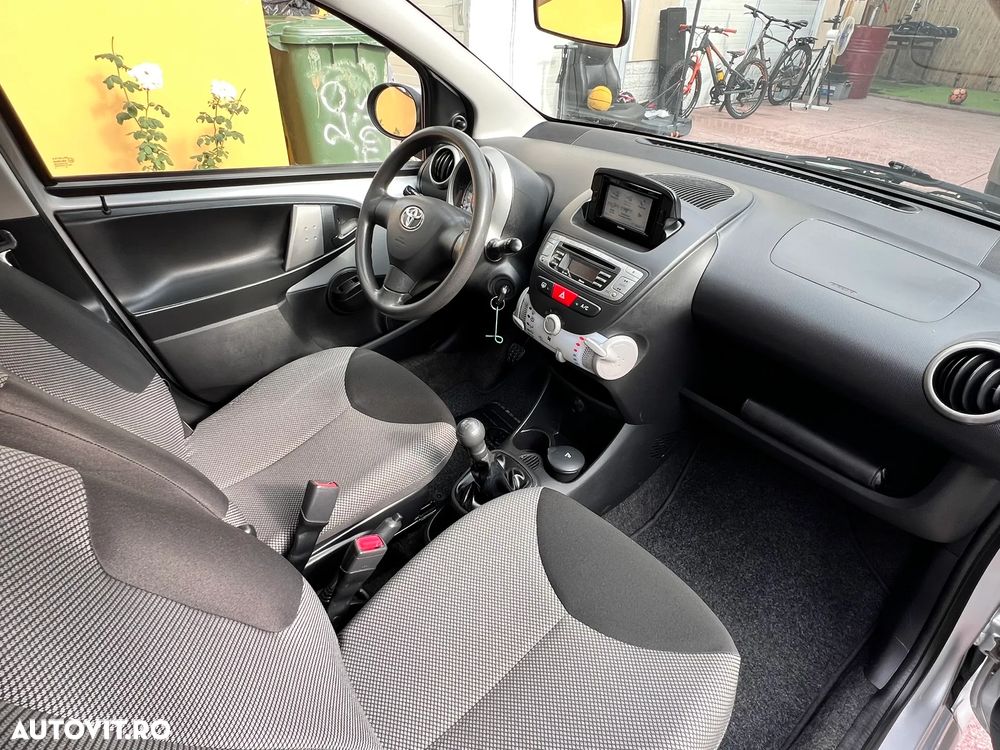 Toyota Aygo 1.0 Terra - 7