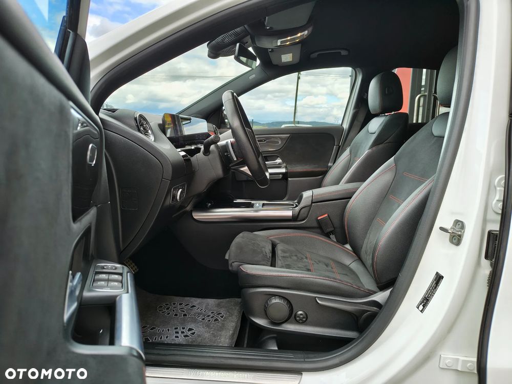 Mercedes-Benz GLA 200 d 8G-DCT Edition AMG Line - 19