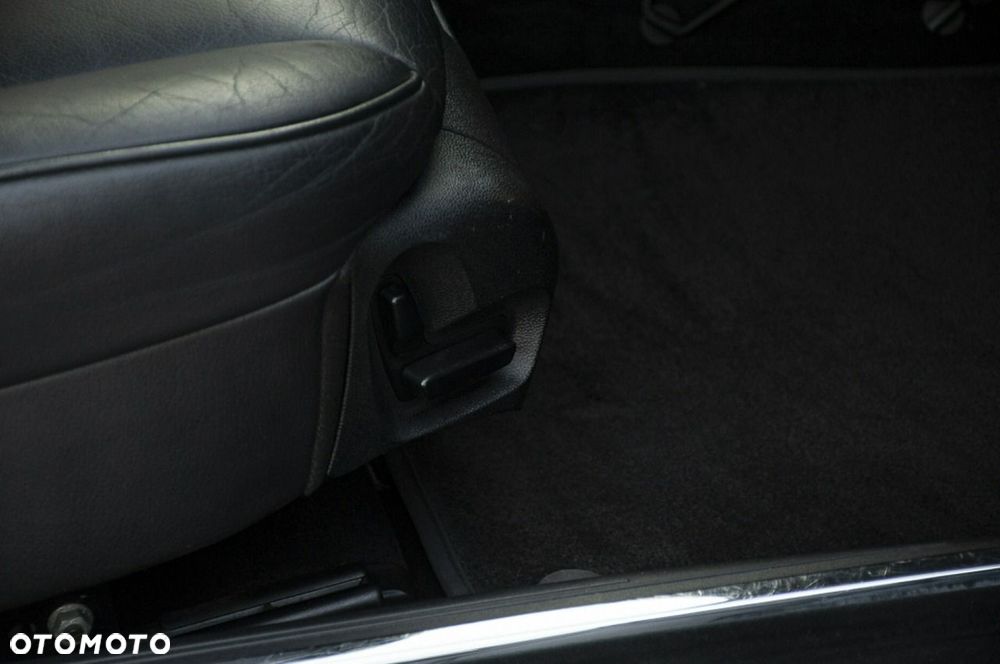 Mercedes-Benz CLS 500 7G-TRONIC - 36