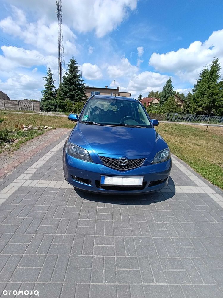 Mazda 2 - 4