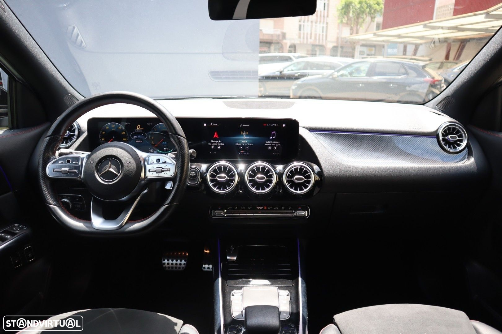 Mercedes-Benz GLA 250 e AMG Line - 40