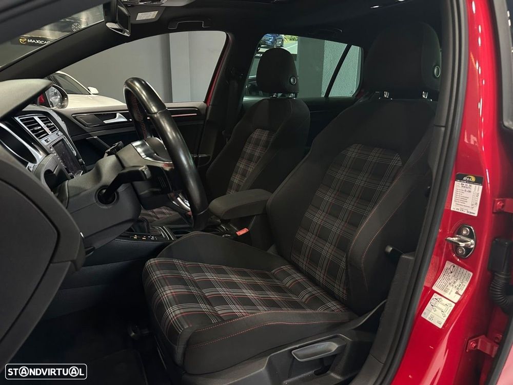 VW Golf 2.0 TSi GTi DSG - 10