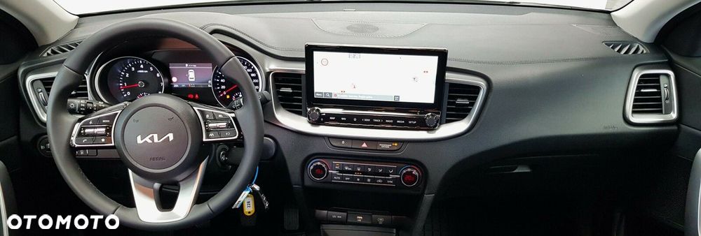 Kia Ceed 1.5 T-GDI M DCT - 17