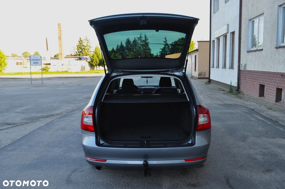 Skoda Octavia 1.6 TDI Edition - 9