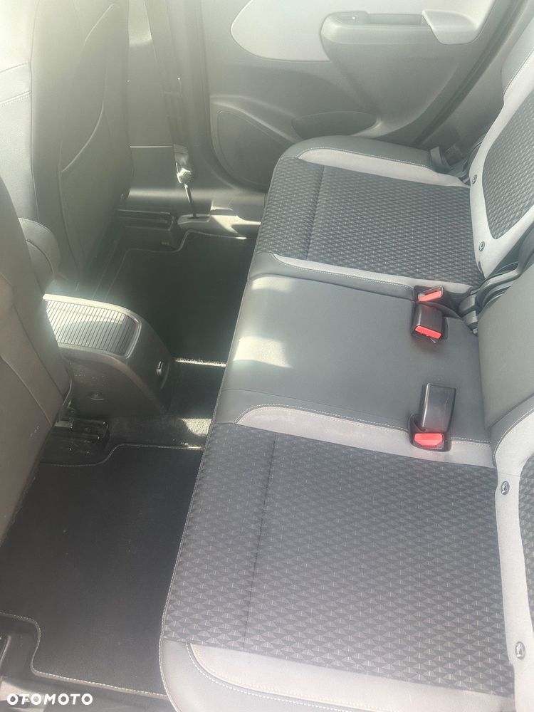 Opel Crossland X - 8