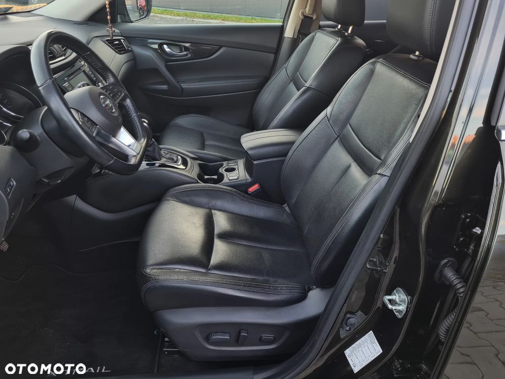 Nissan X-Trail 1.3 DIG-T Tekna 2WD DCT 7os - 8