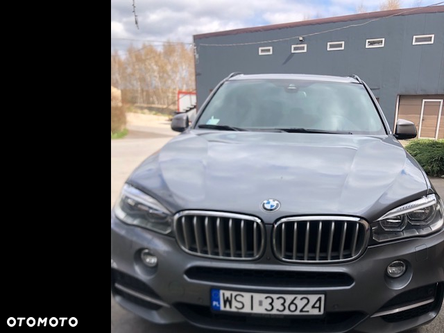 BMW X5 M M50d - 8
