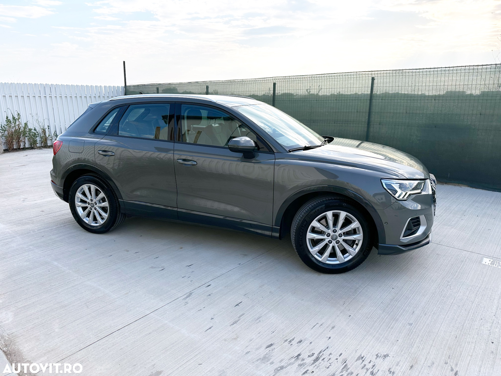 Audi Q3 40 TFSI quattro S tronic - 11