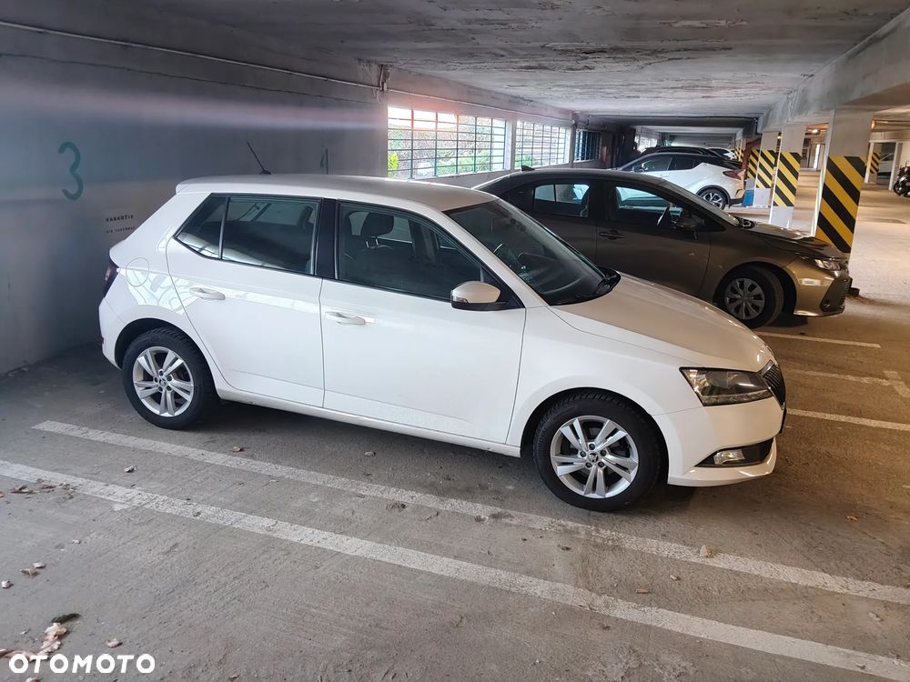 Skoda Fabia - 8