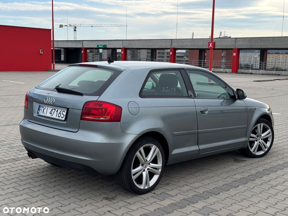 Audi A3 3-drzwiowe 1.9 TDI DPF Ambiente - 6