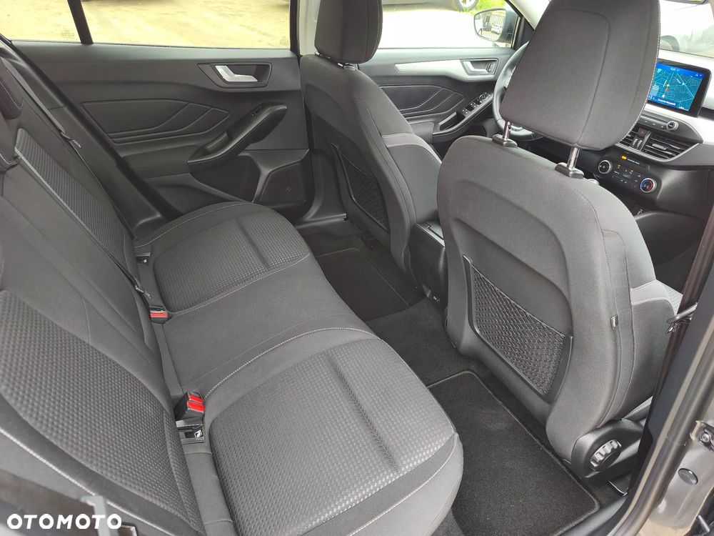 Ford Focus 1.0 EcoBoost Start-Stopp-System COOL&CONNECT - 17