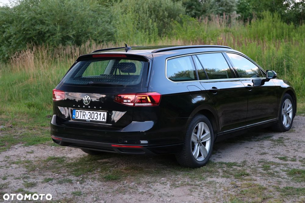 Volkswagen Passat 2.0 TDI Business DSG - 10