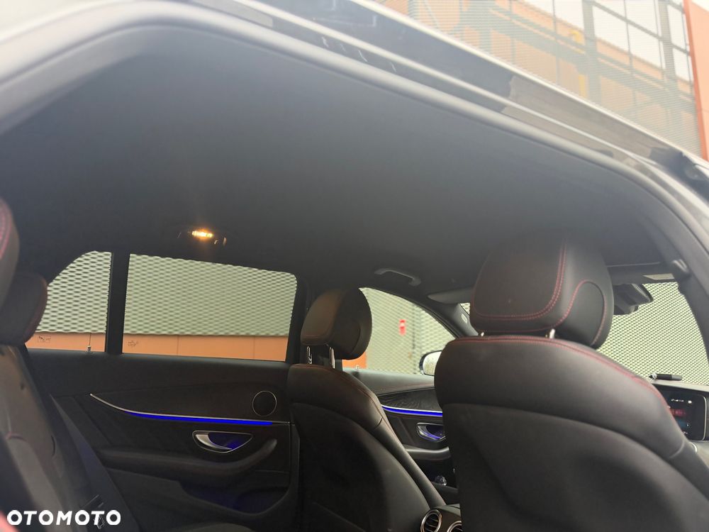 Mercedes-Benz Klasa E AMG 53 4Matic AMG Speedshift 9G-TCT - 10