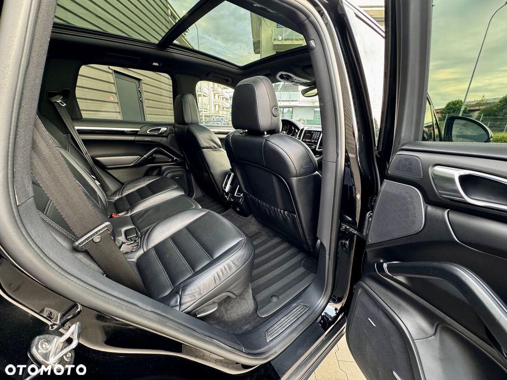 Porsche Cayenne Tiptronic S - 9