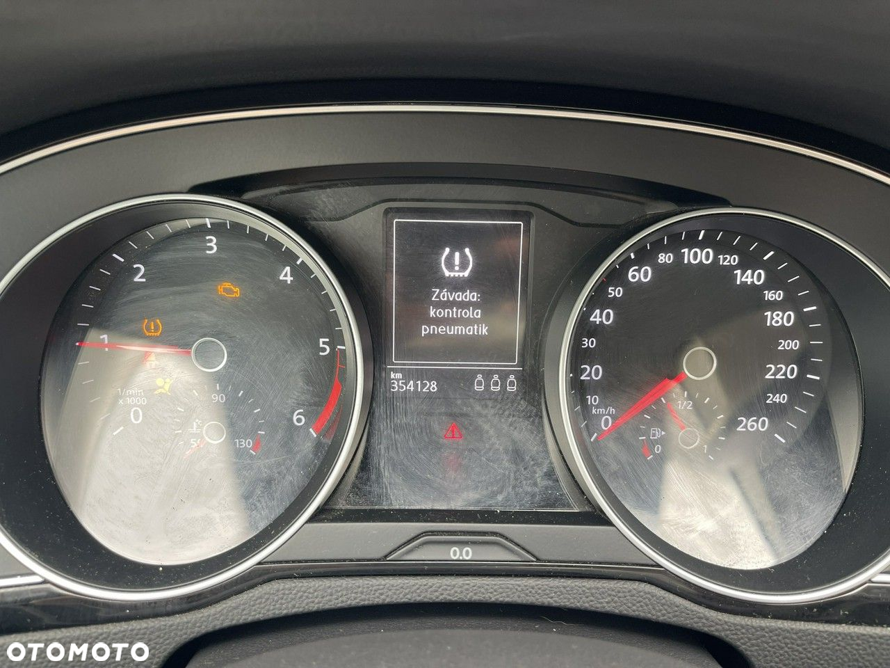 Volkswagen Passat Variant 2.0 TDI SCR DSG Comfortline - 7