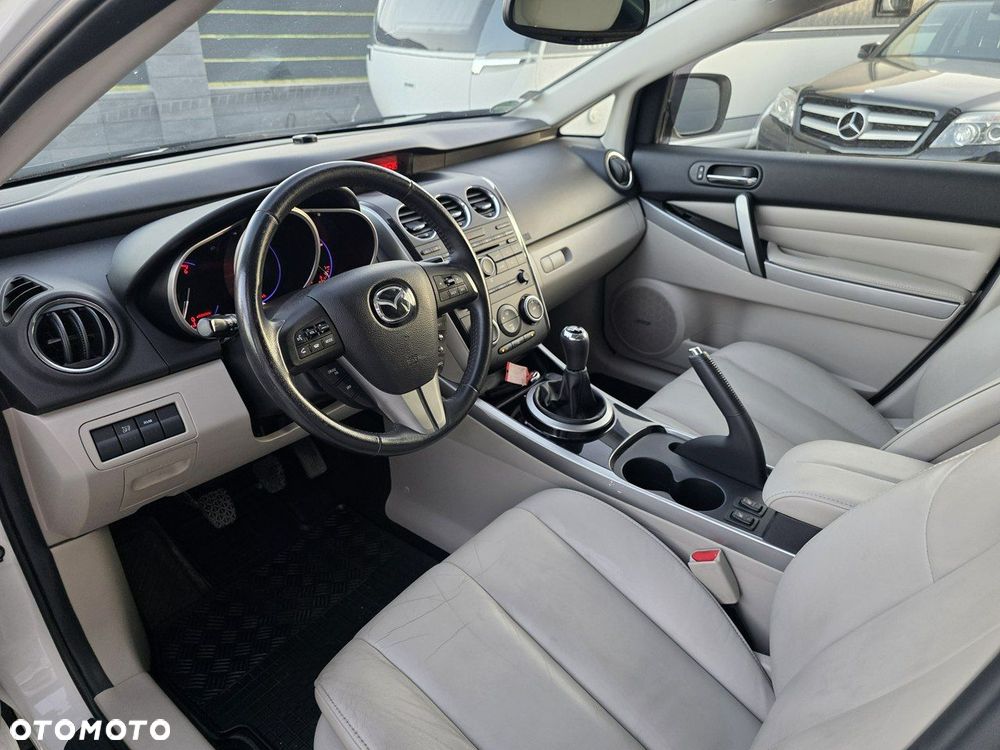 Mazda CX-7 - 16