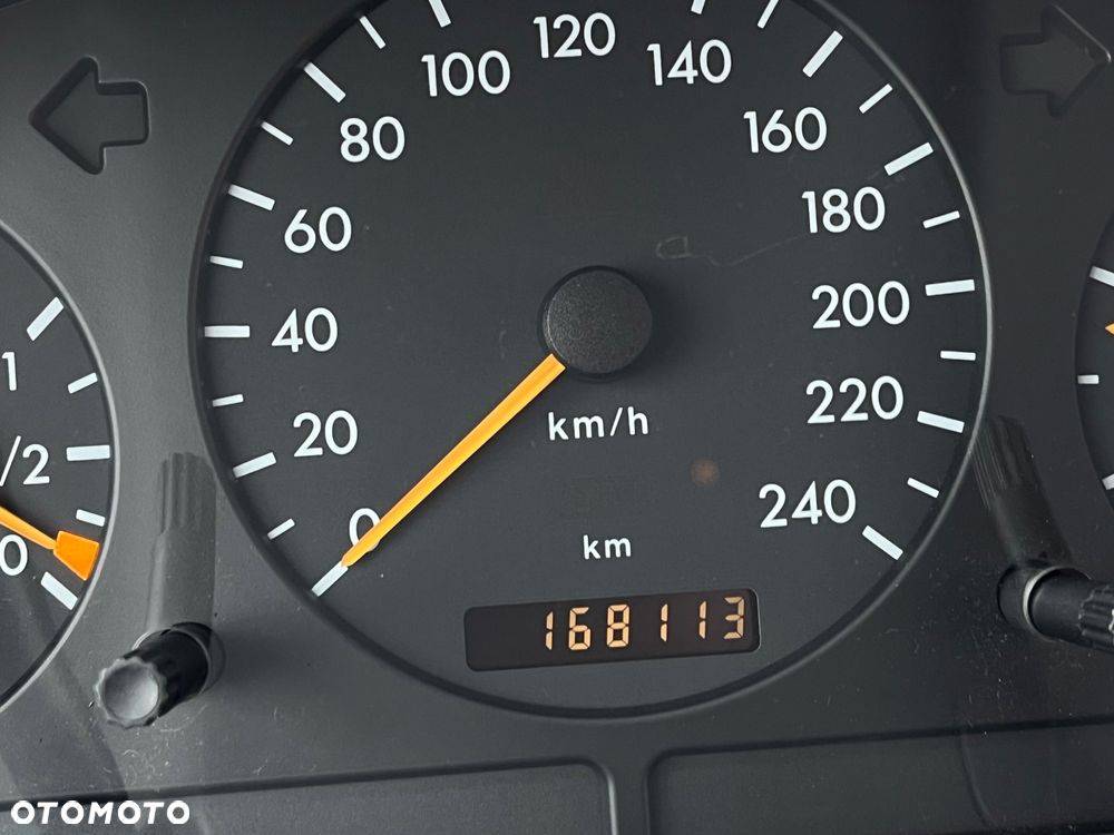 Mercedes-Benz ML - 15