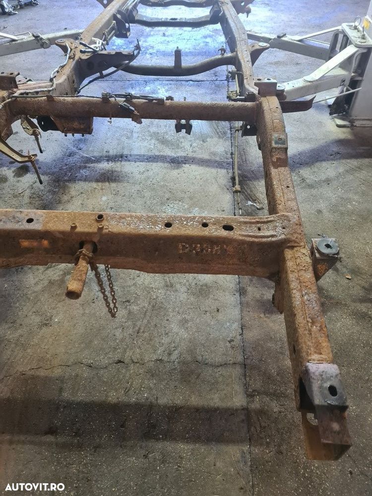 Sasiu Mitsubishi L200 Facelift 2.5 Diesel 2014 2010 - 2015 SUV (911) - 3