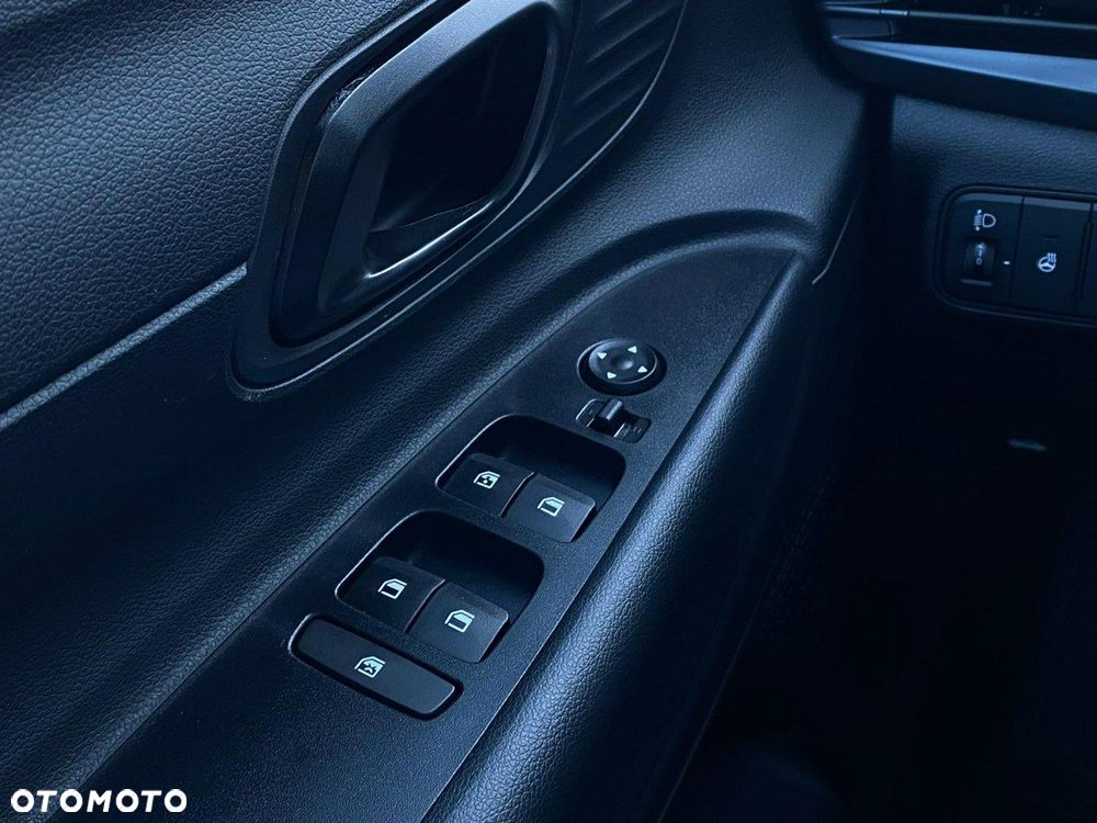 Hyundai i20 - 13
