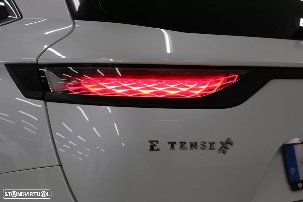 DS DS7 Crossback E-TENSE 4x4 PERFORMANCE LINE - 29