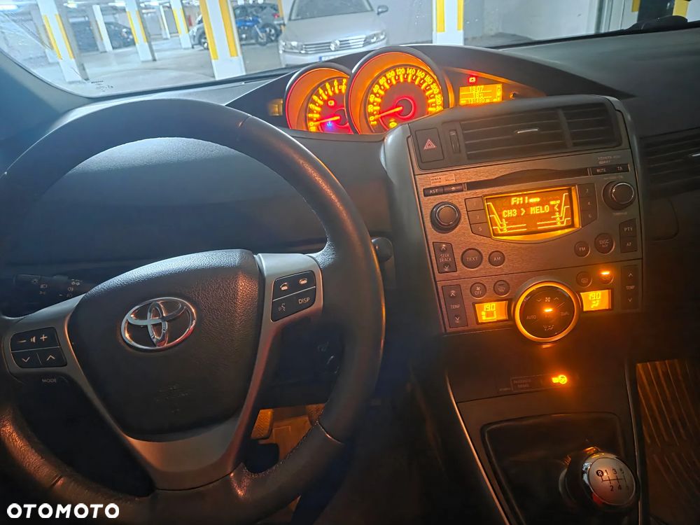 Toyota Verso 1.8 Sol 7os - 13