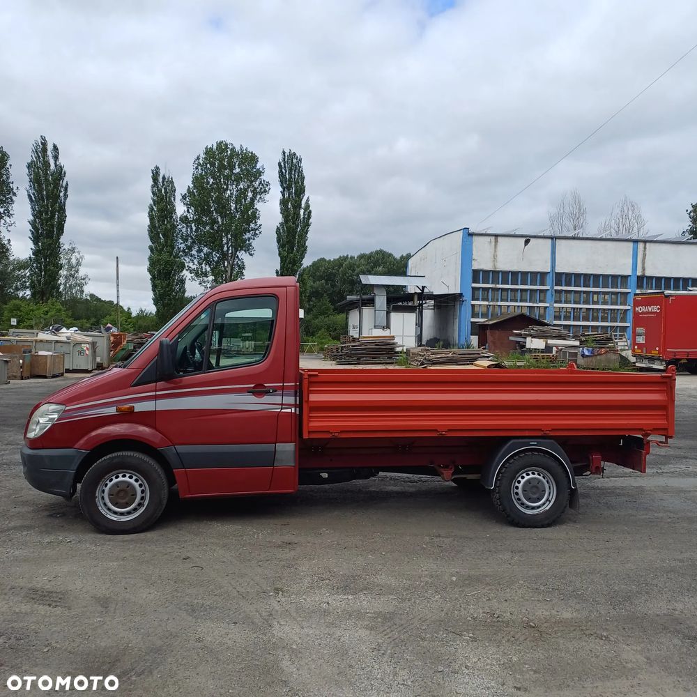 Mercedes-Benz Sprinter - 4