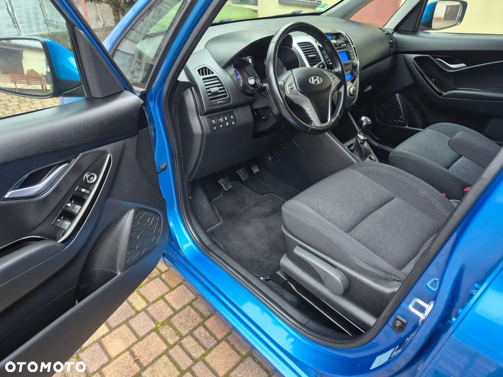 Hyundai ix20 1.6 CRDi blue Passion - 16