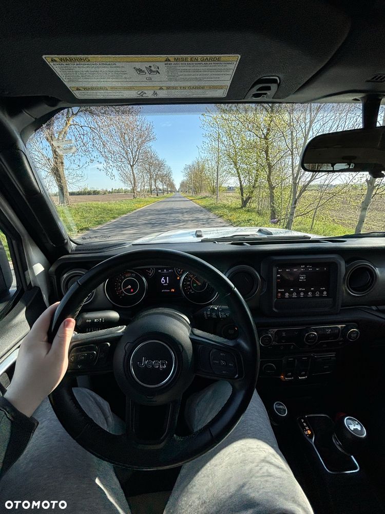 Jeep Wrangler 2022 photo 5